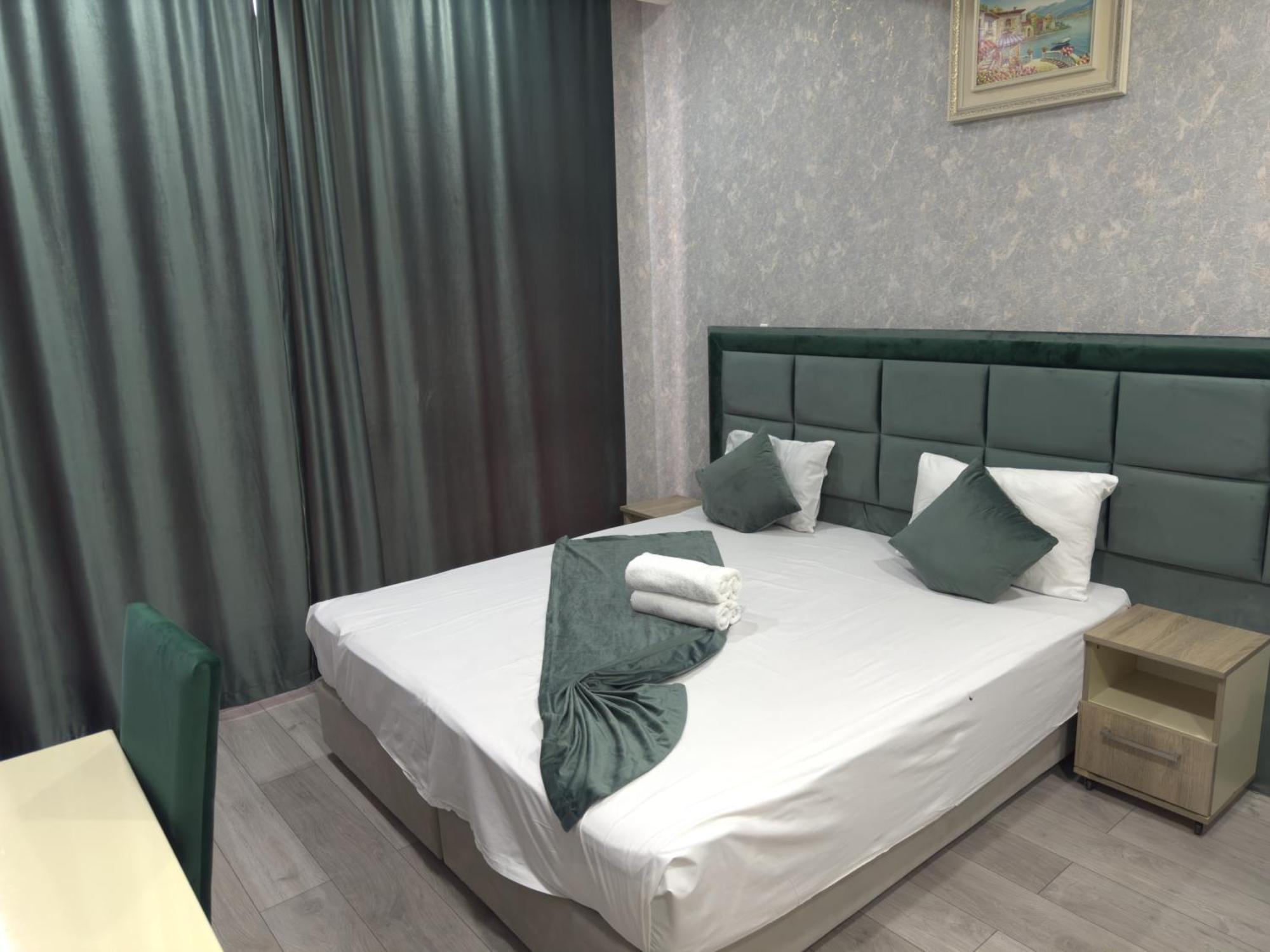 Eleon Hotel Baku Zewnętrze zdjęcie